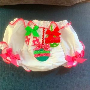 MUDPIE baby 12-18mth Christmas ruffle bloomers